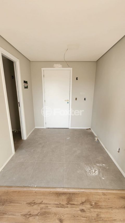 Image 3 - 894901