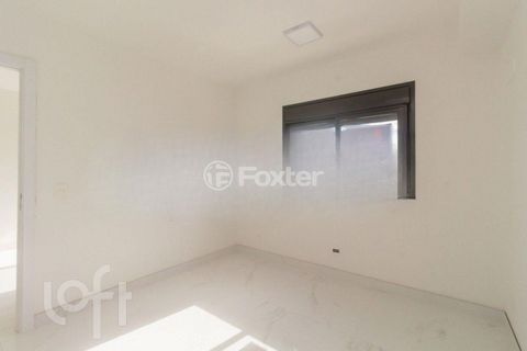Image 7 - 894967
