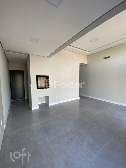 Image 4 - 895007