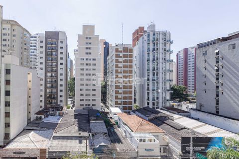 Image 2 - 895012