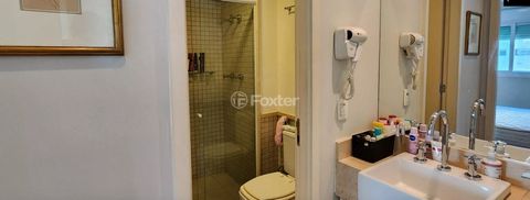 Image 8 - 895089