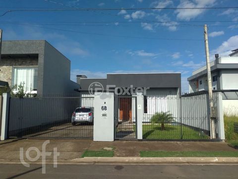 Image 9 - 895117