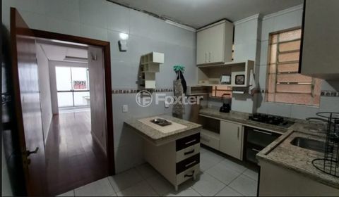 Image 9 - 895147