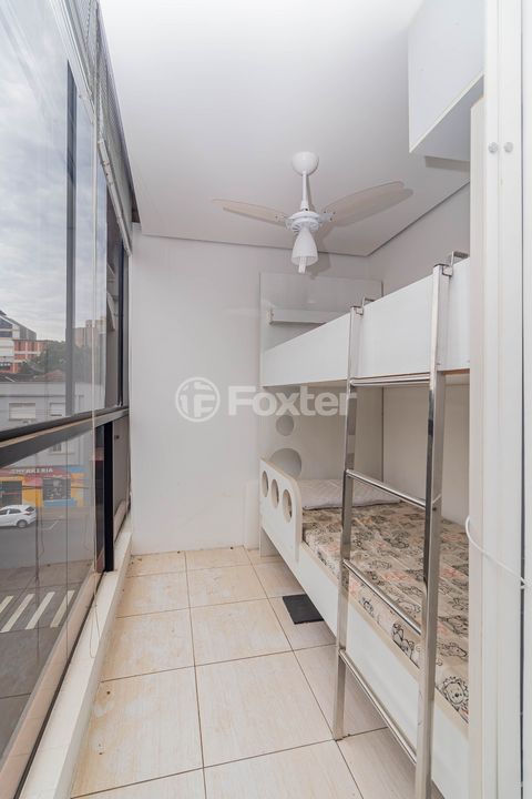 Image 7 - 895147