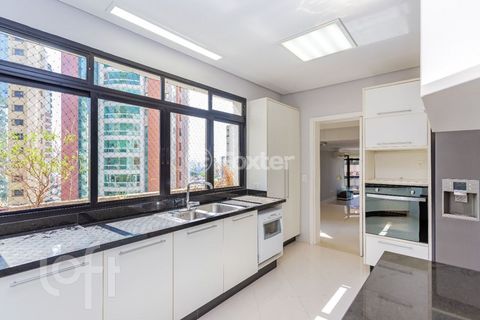 Image 7 - 895161