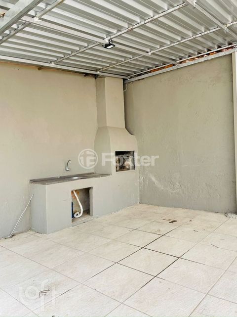 Image 9 - 895175