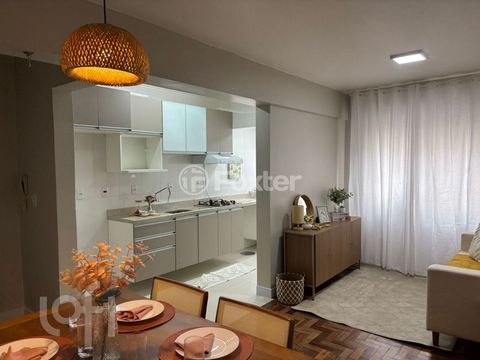 Image 9 - 895178