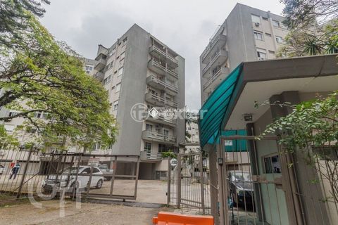 Image 19 - 895178