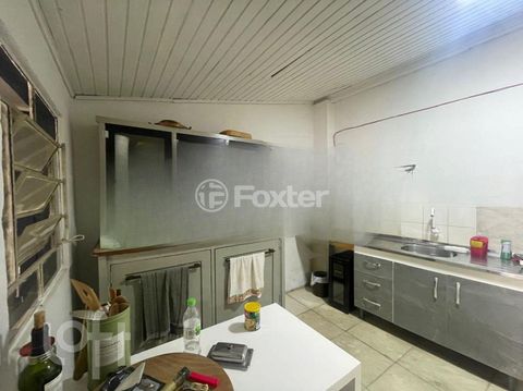 Image 10 - 895192
