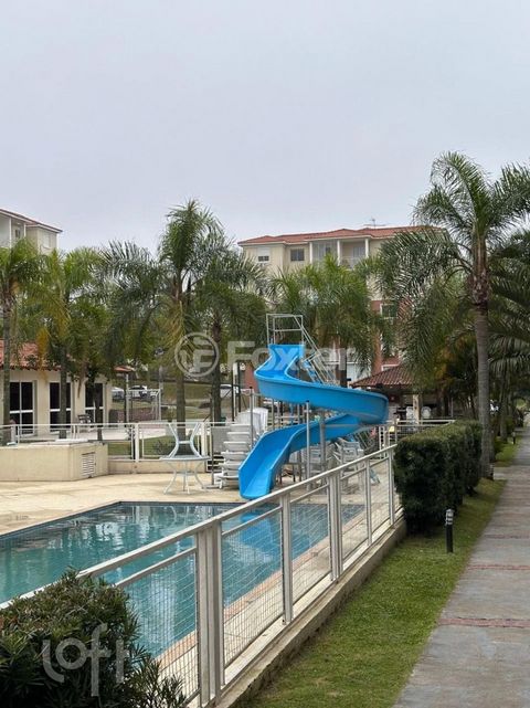 Image 11 - 895195
