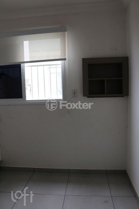 Image 8 - 895202