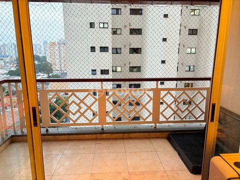 Image 6 - 895230