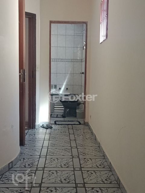 Image 7 - 895231