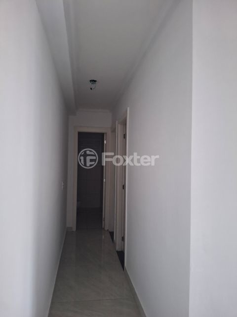 Image 8 - 895300