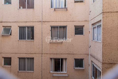 Image 15 - 895314