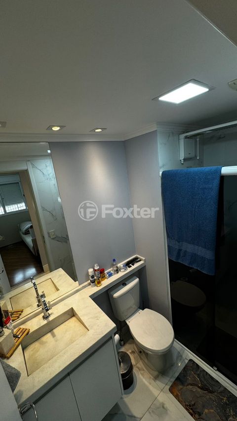 Image 7 - 895318