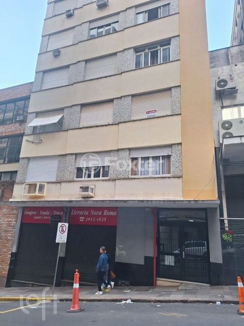 Image 0 - 895362
