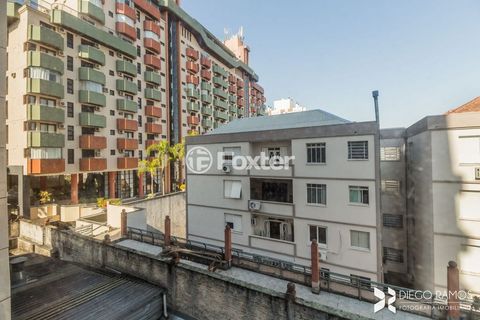 Image 9 - 895375