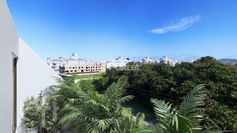 Image 7 - 895414