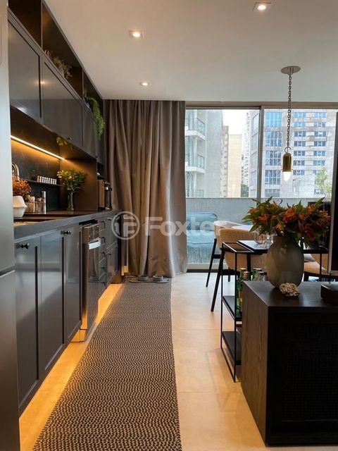 Image 7 - 895450