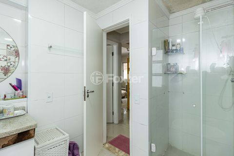 Image 8 - 895484