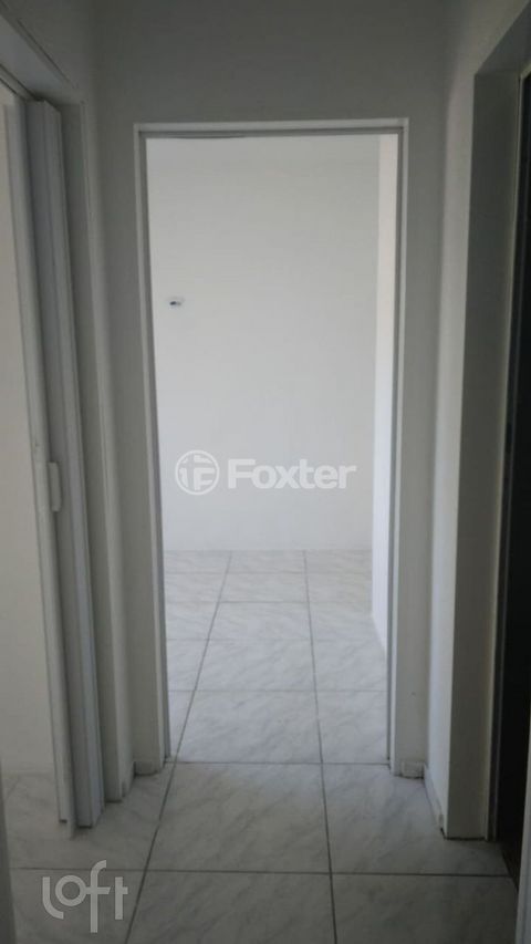 Image 9 - 895515