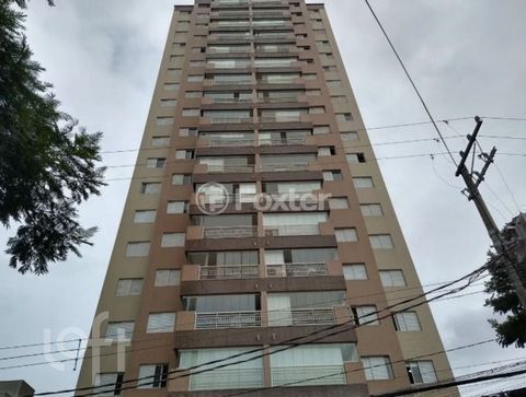 Image 17 - 895554