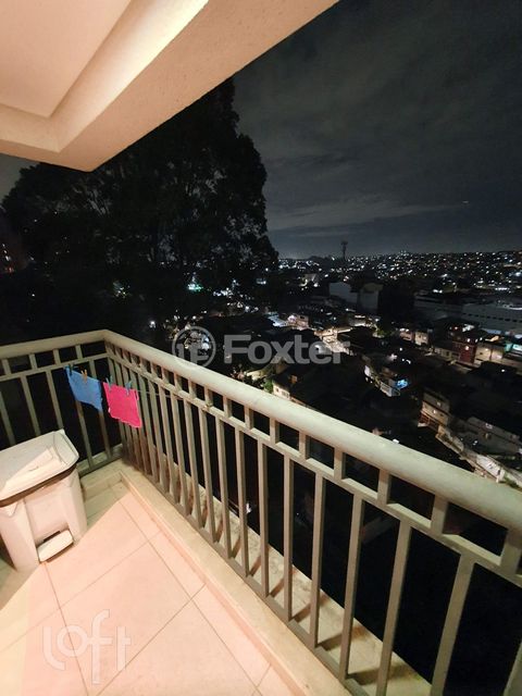 Image 1 - 895660