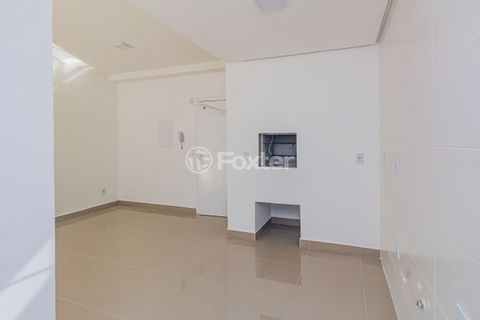 Image 8 - 895681