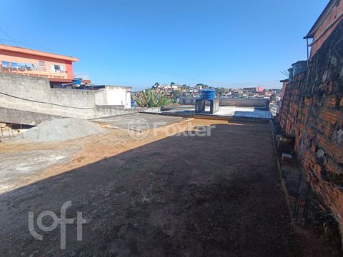 Image 6 - 895690