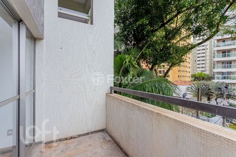 Image 3 - 895693