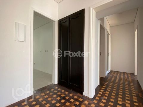 Image 7 - 895704