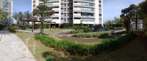 Image 17 - 895723