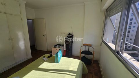 Image 8 - 895776