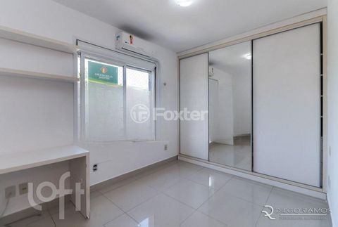 Image 7 - 895797