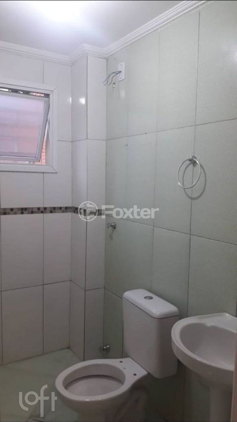 Image 9 - 895829