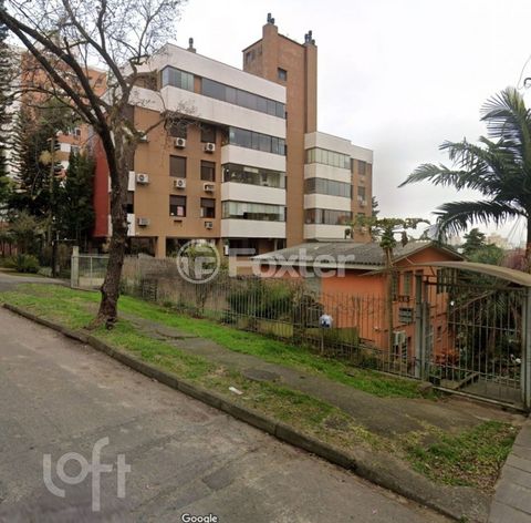 Image 4 - 895835