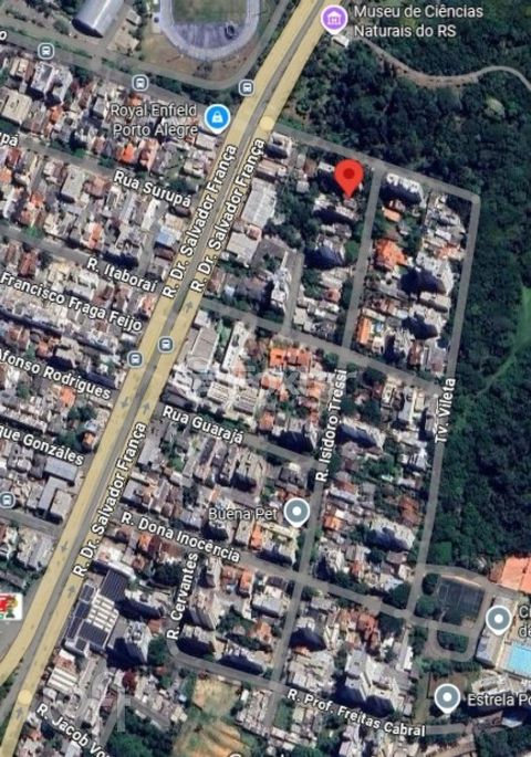 Image 5 - 895835