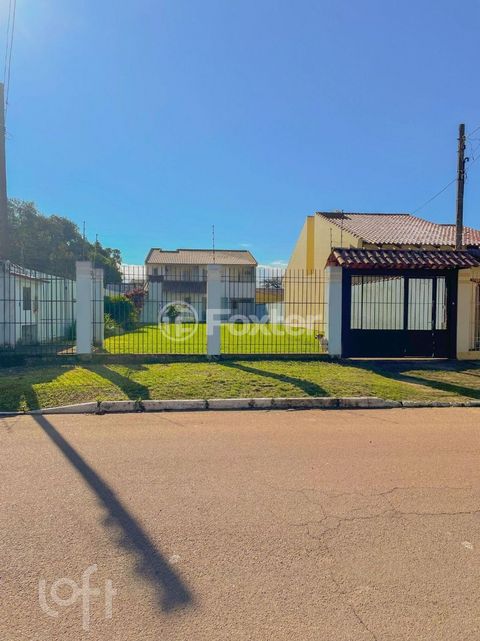 Image 3 - 895857