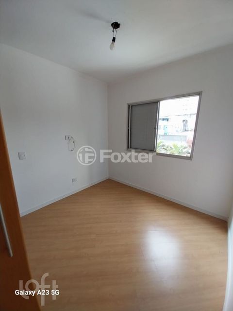 Image 7 - 895876