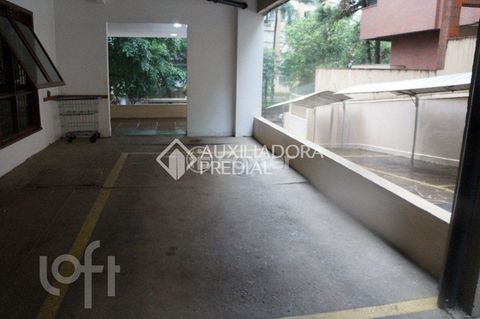 Image 14 - 895877