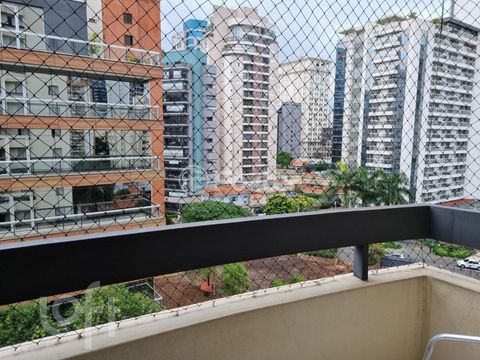 Image 0 - 895903