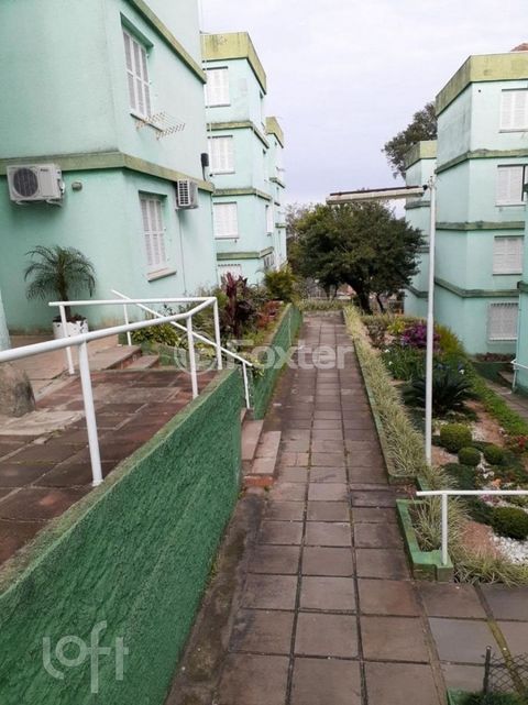 Image 0 - 895912