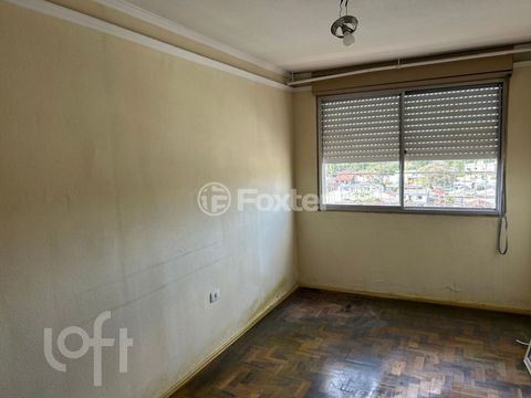 Image 6 - 895925