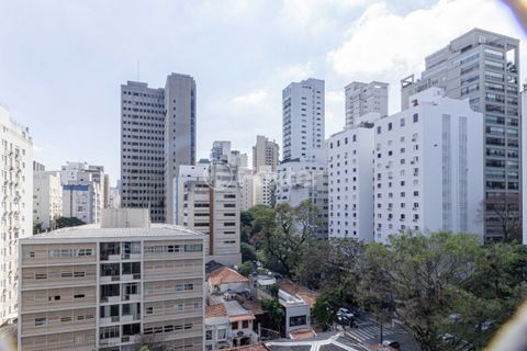 Image 14 - 895965
