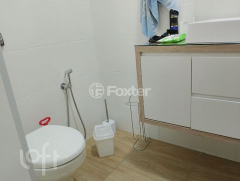 Image 9 - 895966