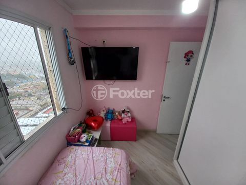 Image 7 - 895990