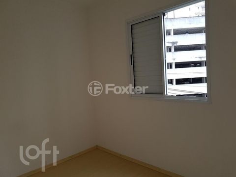 Image 7 - 896015
