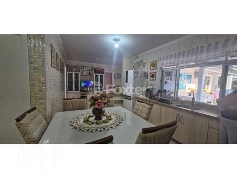 Image 9 - 896065