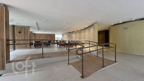 Image 11 - 896076